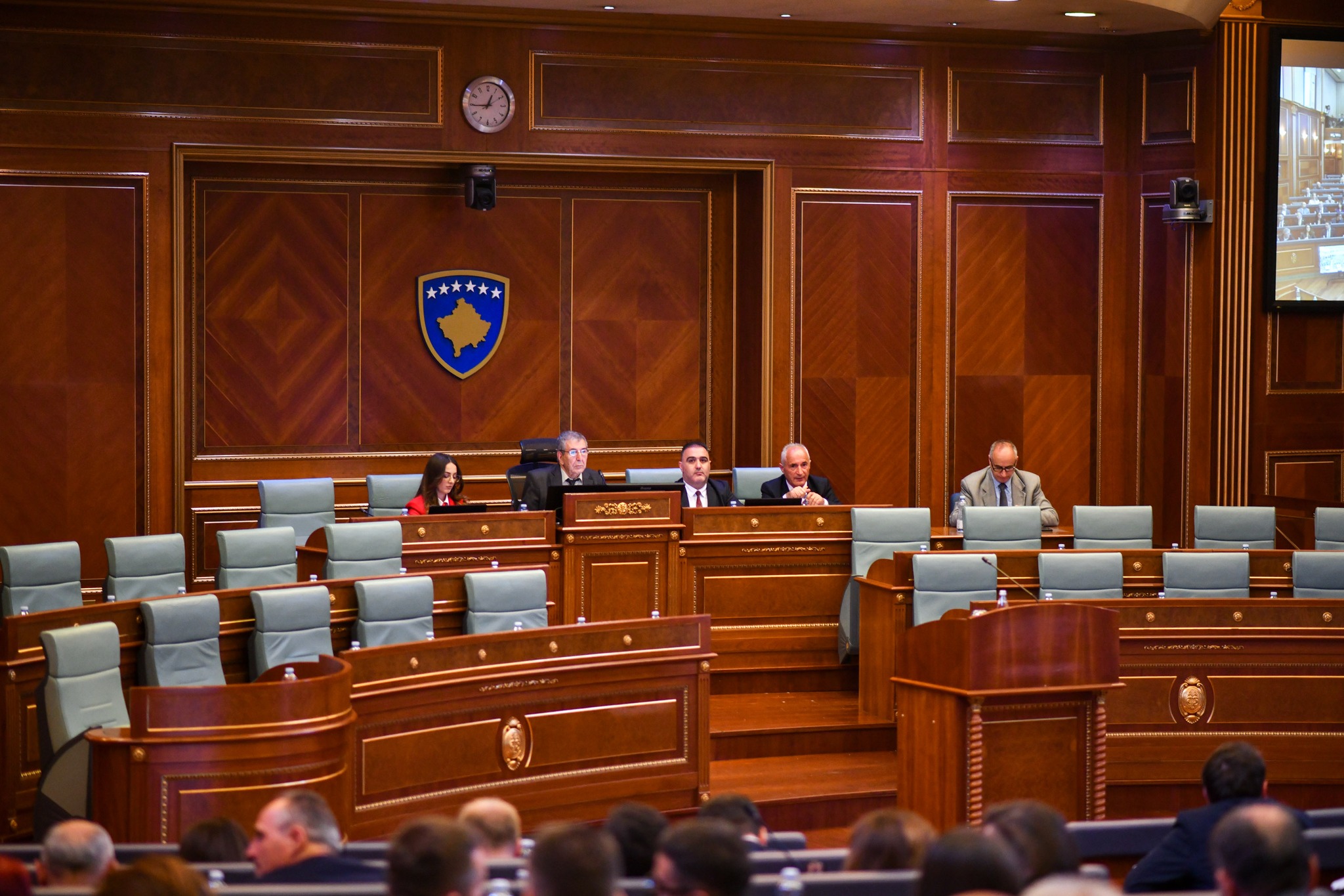 Paralajmërohen protesta nëse nuk formohen institucionet shtetërore