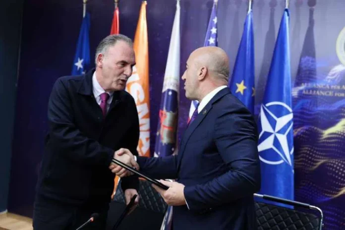 Nisma ia sheh “sherrin” koalicionit me AAK-në