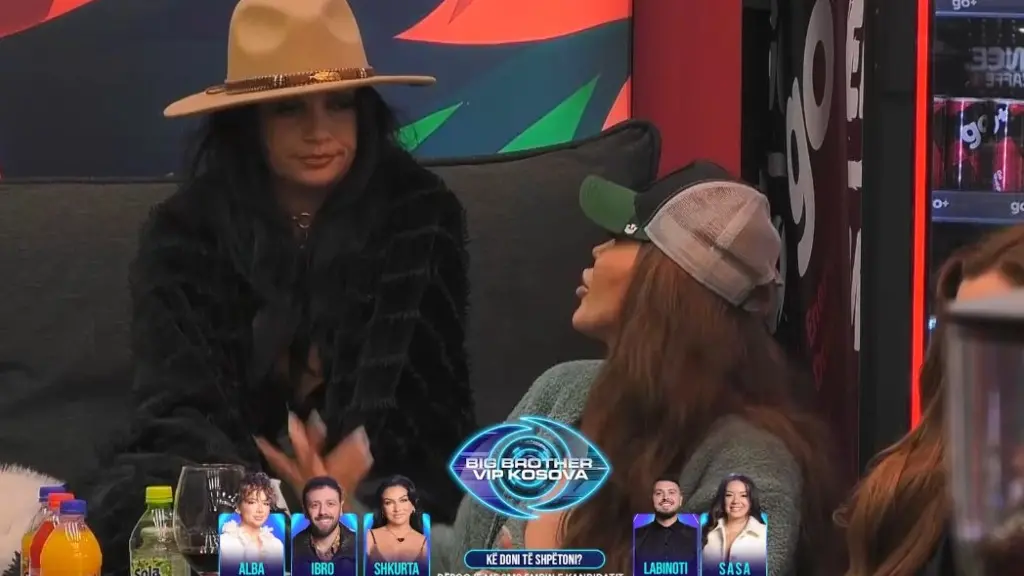 Përplasje dhe lot – Nis loja ndërmjet Shkurtës dhe Fjollës