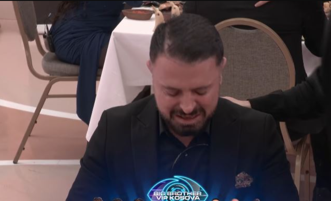 “Është e dashuruar me një afrikan me ngjyrë”, Labi qan me dënesë teksa rrëfen historinë e motrës së tij