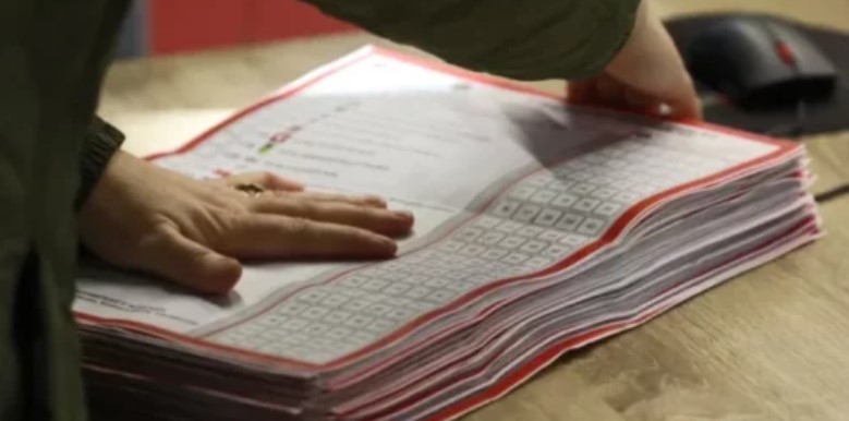 Rreth 20 komisionerë nuk i përgjigjen ftesës për intervistim, Policia vihet në kërkim të tyre