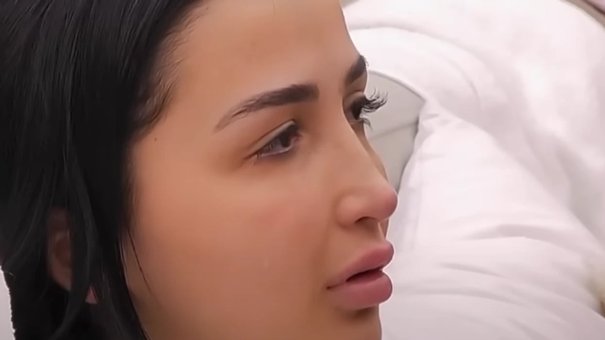 Pas operimit dhe gjendjes së rëndë, Xheneta Fetahu përfundon në një “derexhe” fort të papritur