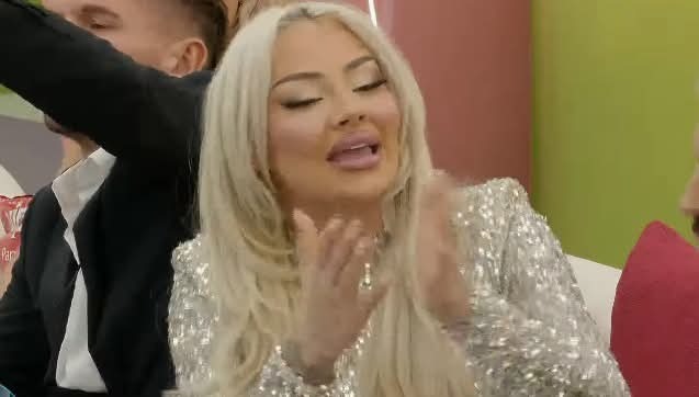 Benita shpërthen ndaj Klodit: Nuk e di qysh të pret femra jote jashtë