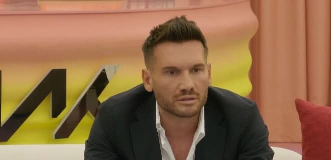 “Ti po e manipulon një vajzë 19-vjeçare”, Ludo akuzon rëndë Klodin