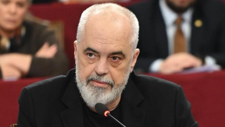 Dje ishte në Kosovë, sot Edi Rama e shkarkoj nga pozita e ministres