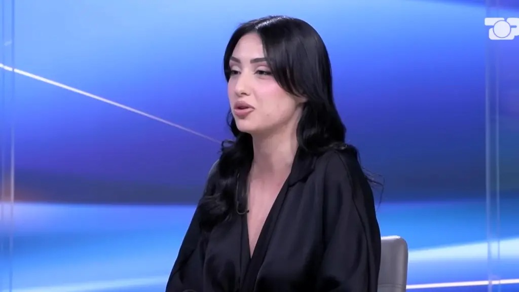 Stelina zbulon të vërtetat e Big Brother: Çfarë ndodhi pas kamerave?