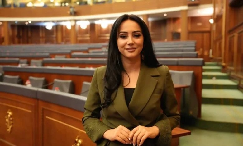 Fejza e VV-së: A është rastësi heshtja në Kosovë, pasi u bë e ditur që Radoiçiqi ka dhënë para me çanta?