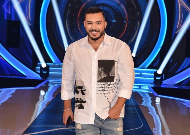 Ish-banori i BBVA zbulon sekretin: Si hapa biletën e kthimit dhe askush s’e kuptoi