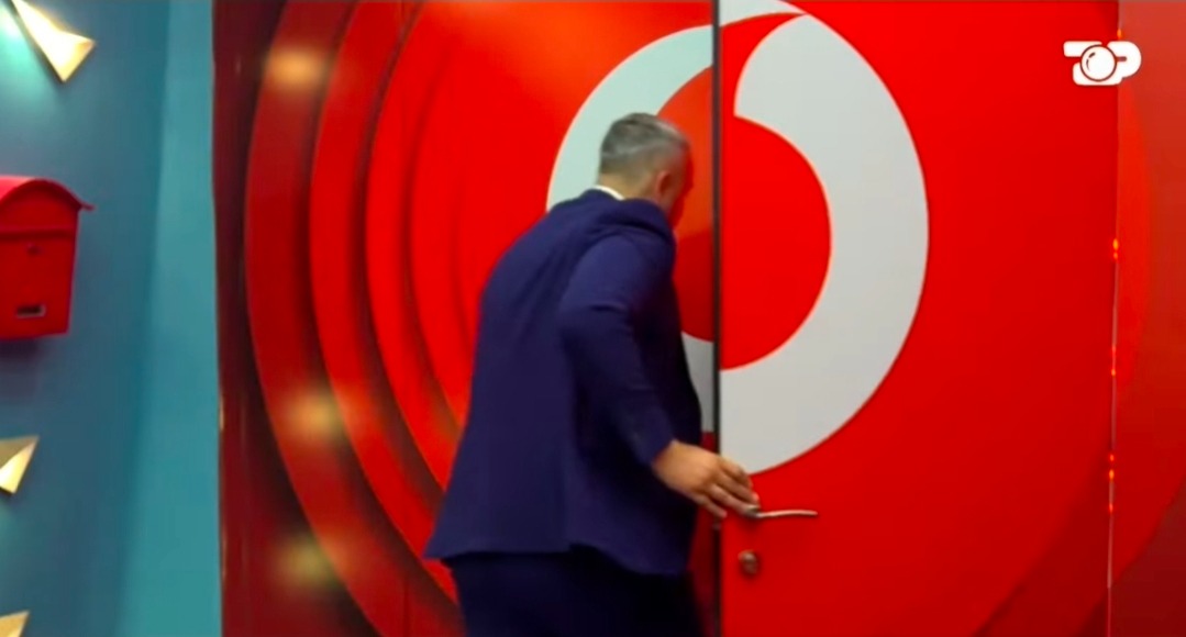 Debatet e ashpra në shtëpi, Rogerti lë shtëpinë e “Big Brother VIP”
