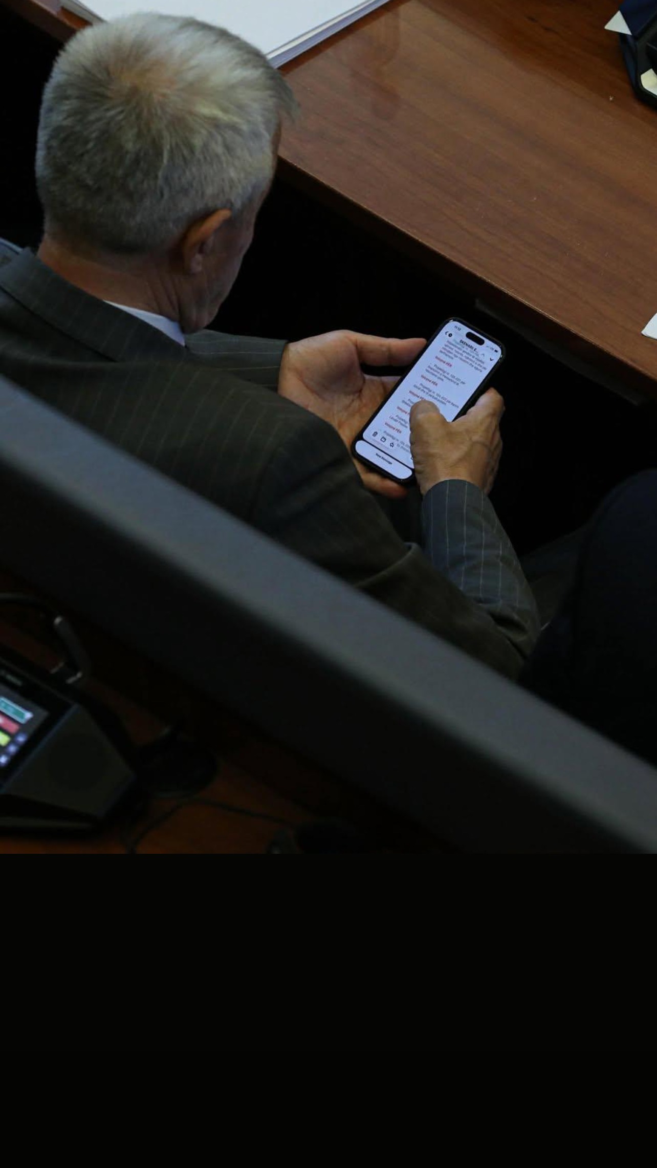 Votojmë për, votojmë për” – Kapet mesazhi në Kuvend i deputetit