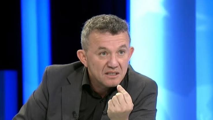 Buzhala: Persona me ndikim (ndoshta Elmi Reçica) e ka bindë PDK-në për më ia votu Kurtit nesër këtë njeri në Kuvend