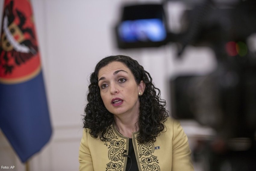 “Tërmet politik”| Vjosa Osmanit i publikohet kjo video nga Lirim Mehmetaj