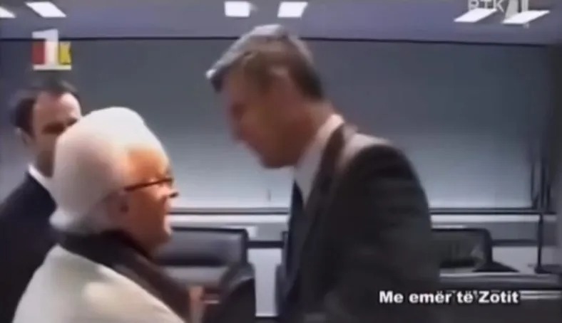 “Po e shpallë pavarësinë, po?”, “Me emër të Zotit”- Endriti rikthen videon e Thaçit me Demaçin
