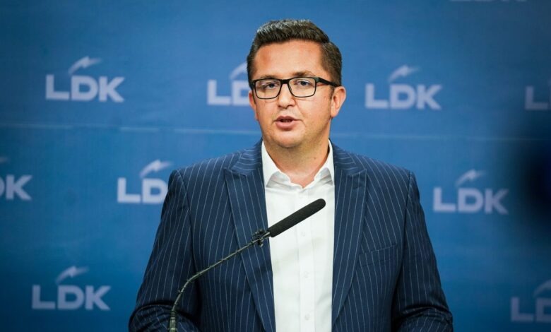 Mustafa komenton deklaratën e Konjufcës: Me gojën e vet e pranuan që s’e kanë dashur Osmanin presidente
