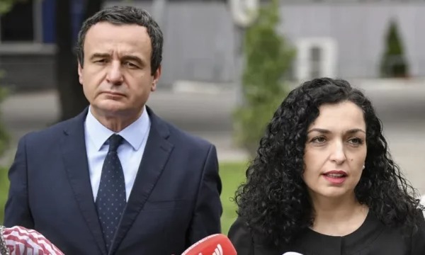 Kurti reagon pas deklaratave të Vjosa Osmanit
