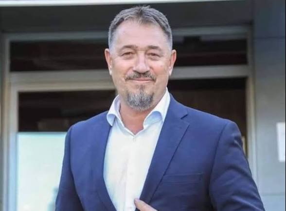 ”Ju bëjë thirrje qytetarëve të Drenicës ejani para Stacionit të Policisë”