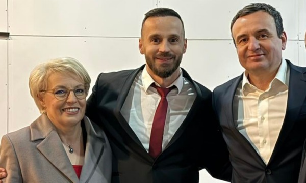 “Bombardon” Donika Gërvalla – “Befason” me fjalët për Fatos Gecin dhe familjen e tij
