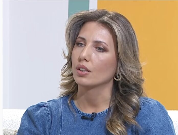 Jemi rritur në mes të Stambollit, por babai na ka folur vetëm shqip, asnjë fjalë turqisht! (Video)