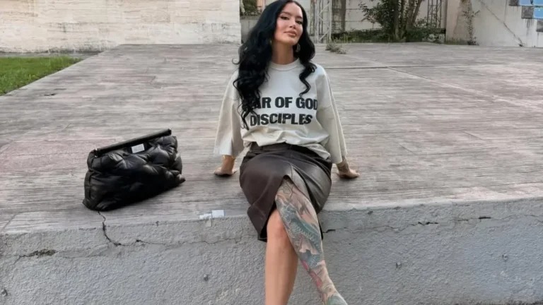 Dafina nënë e përkushtuar, kështu kujdeset për djalin