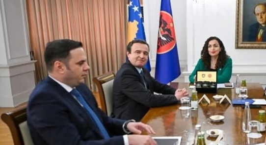 Albin Kurti flet per here te pare per bashkimin e madhe te Vjoses me Lumiri, befason me fjalet