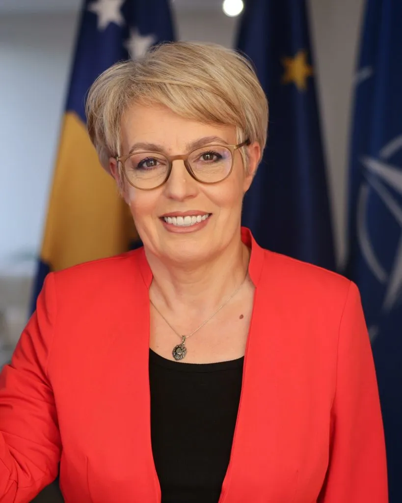 Çfarë nënshkroi Gërvalla sot (DETAJE)